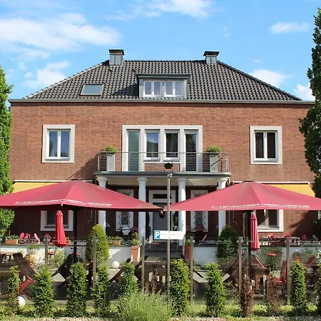 Hindenburg فندق 3*