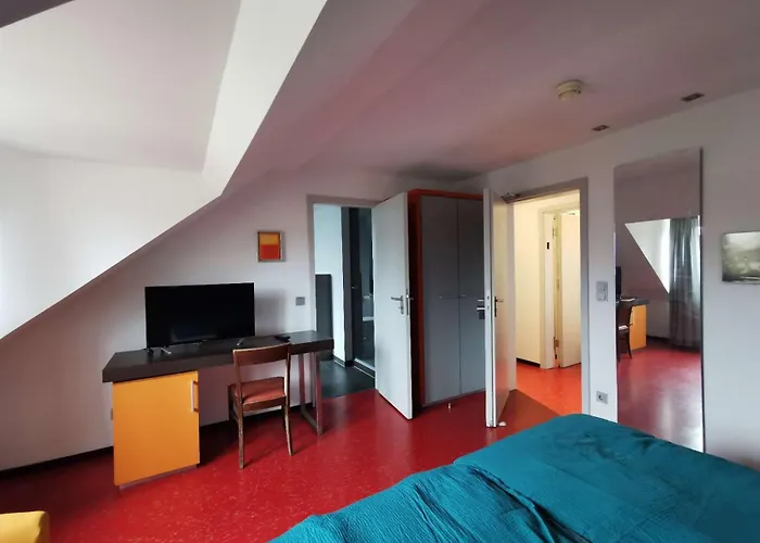 Hindenburg 3* Viersen